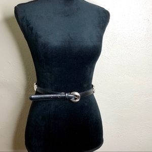 VTG 100% leather belt with silver embellishments